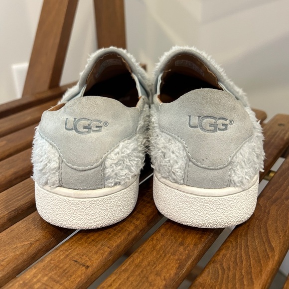 UGG Ricci Slip-on Fuzzy Sneakers -Iceberg Blue Faux Fur size 7 - Picture 5 of 8